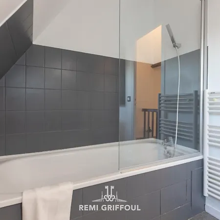 28 Bonnes Raisons - Lovely Duplex - Private Parking - Center * Honfleur