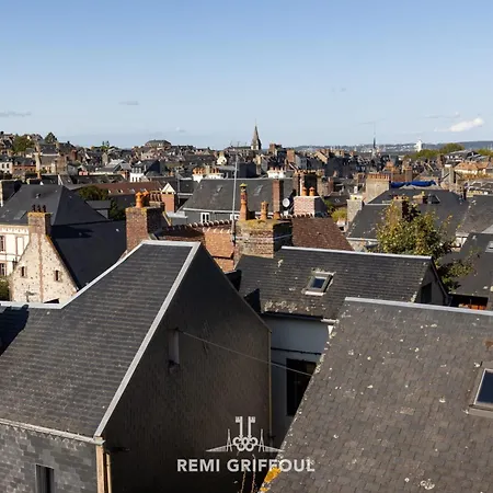 28 Bonnes Raisons - Lovely Duplex - Private Parking - Center