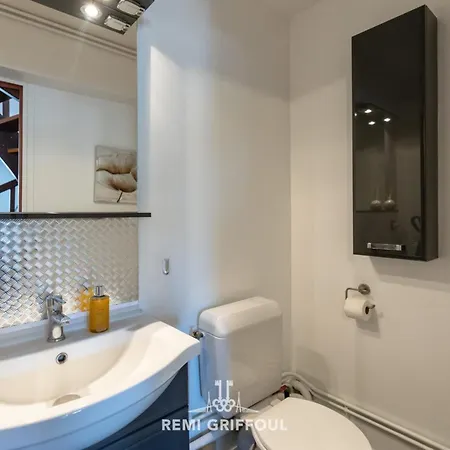 Apartamento 28 Bonnes Raisons - Lovely Duplex - Center With Private Parking Honfleur