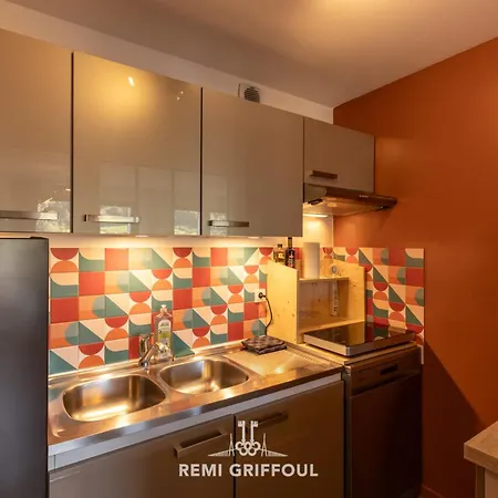 Apartamento 28 Bonnes Raisons - Lovely Duplex - Center With Private Parking Honfleur
